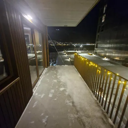 Corner Apartment Vervet Tromso Exterior photo